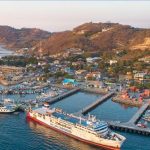 Pelabuhan Labuan Bajo, Manggarai Barat, Nusa Tenggara Timur pelabuhan labuan bajo