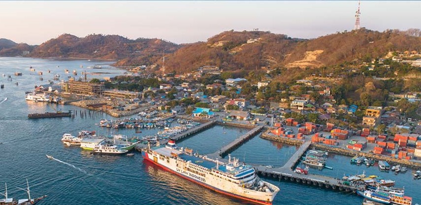 pelabuhan labuan bajo