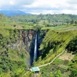 Air Terjun Sipisopiso Kabupaten Karo